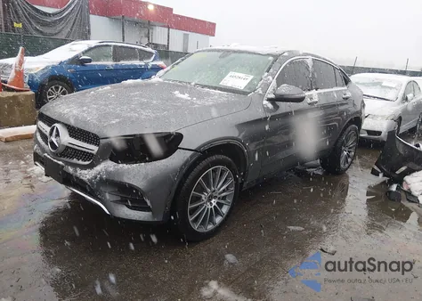 2019 Mercedes-Benz Glc 300 Coupe 4Matic z USA, uszkodzony, nr VIN WDC0J4KB5KF567964